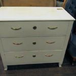 195 5400 CHEST OF DRAWERS